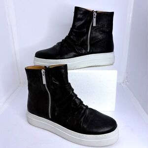 J/Slides NYC Black Leather Ruched Platform Ankle Boots Side Zip Womens 8.5